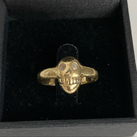 18kt gold ring - Picture 1 of 2
